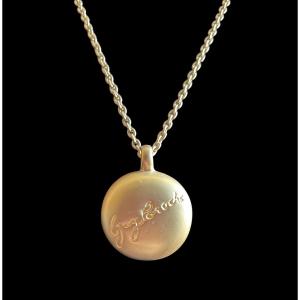 Necklace From The House Of Guy Laroche In Gold Metal Designer Pendant Necklace Couture Paris Jewelry 