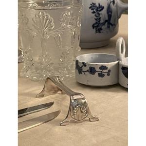 12 Silver-plated Metal Knife Rests From The Ercuis Company, Louis XV Shell Pattern, Silverware 