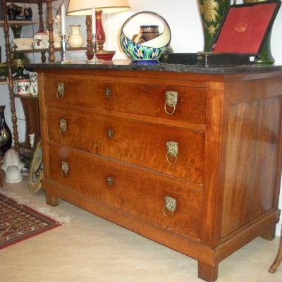Restoration Period Chest Of Drawers In Walnut