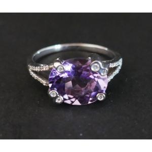 Amethyst And Diamond Ring, 18k White Gold.