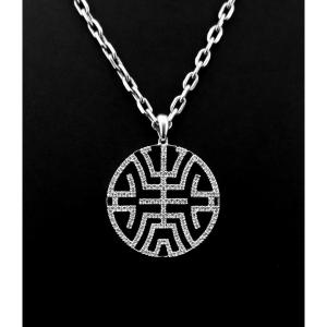 Circular Onyx And Diamond Pendant, 18k White Gold Chain.