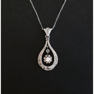 Art Deco Pendant With Diamonds, Platinum And Platinum Chain.