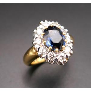 1.95 Carat Sapphire And 1 Carat Diamond Ring, 18k Yellow Gold.