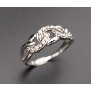 Diamond Curb Chain Ring, 18 Carat White Gold.