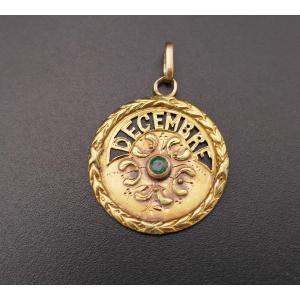 Antique "december" Medal, Emerald, 18-carat 2-tone Gold.