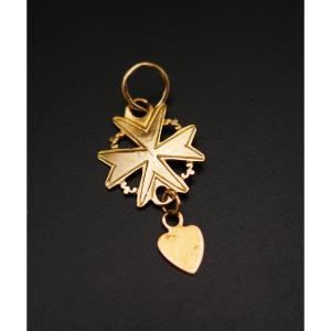 Huguenot Cross Heart Pendant, 18k Yellow Gold.