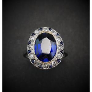 Belle époque Ring With Rose-cut Diamonds And Calibrated Sapphires.
