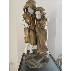 Mednat Sculpture With Little Girls 1900