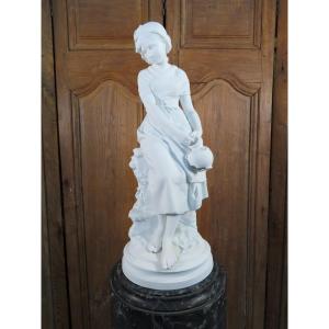Sculpture Biscuit Jeune Femme A La Fontaine Late 19th Century.