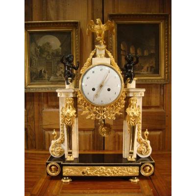 Large Pendulum Portico With Caryatids - Directoire Era