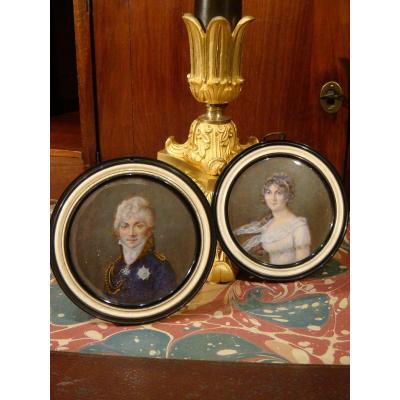 Paire De Portraits En Miniatures