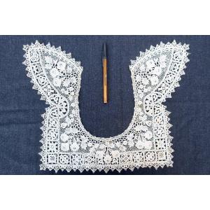 Antique Net Collar And Gloves, Crochet Lace, Circa 1900