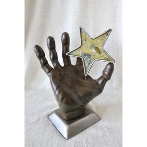 Willy & Franck Pinna, Bronze Hand Holding A Star, Signed, Numbered, 30 Cm