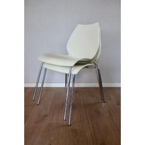 2 Maui Chairs Design By Vico Magistretti For Kartell, Tbe