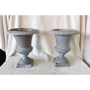 Pair Of 19th-century Medici Vases, Cast Iron, H: 25 Cm