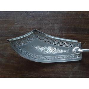 Solid Silver Fish Scoop Early 19th Century