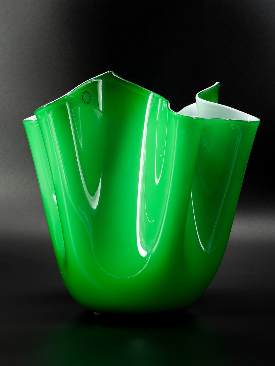 Vase “fazzoletto” en verre vert, Venini 1989, Murano-photo-1