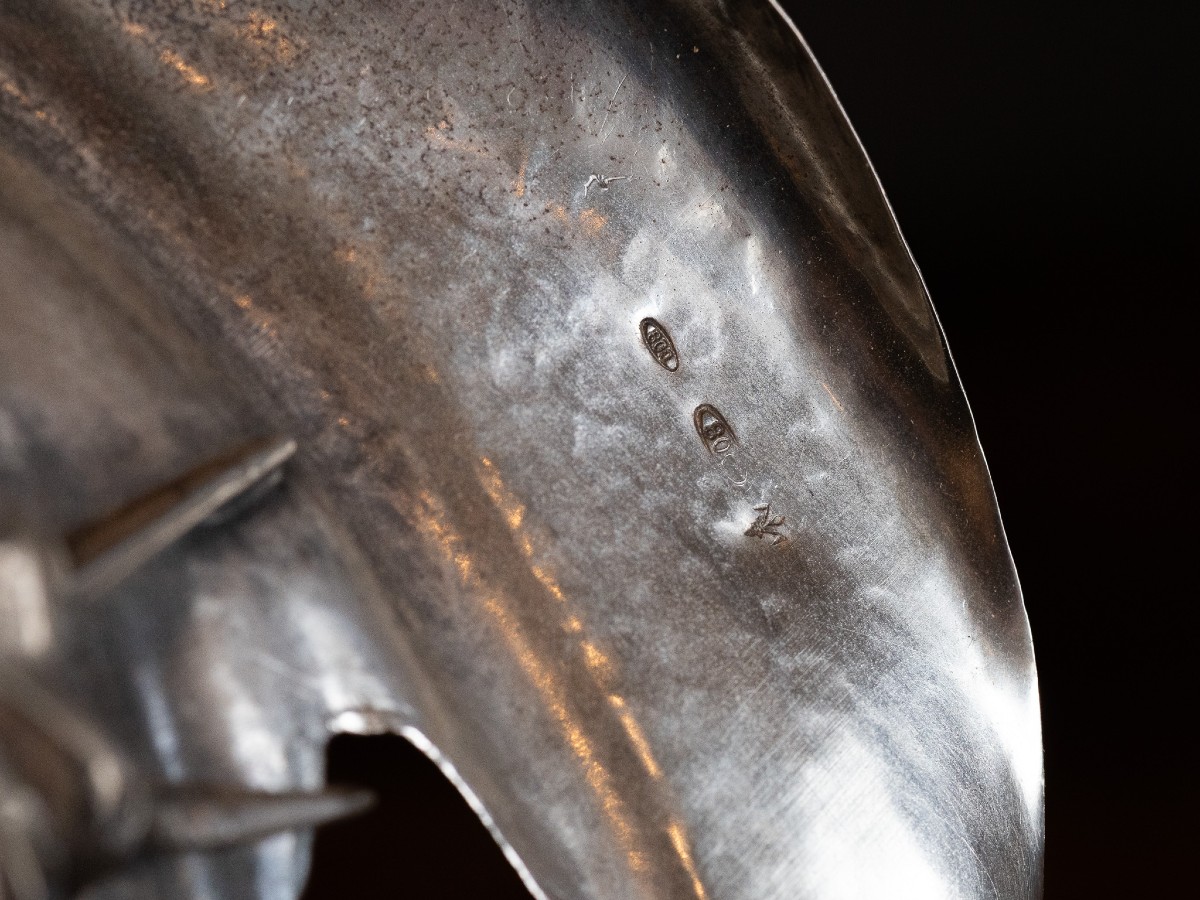 Scultura in argento 800 raffigurante personaggio fiammingo con lumache, XIX–XX secolo-photo-4