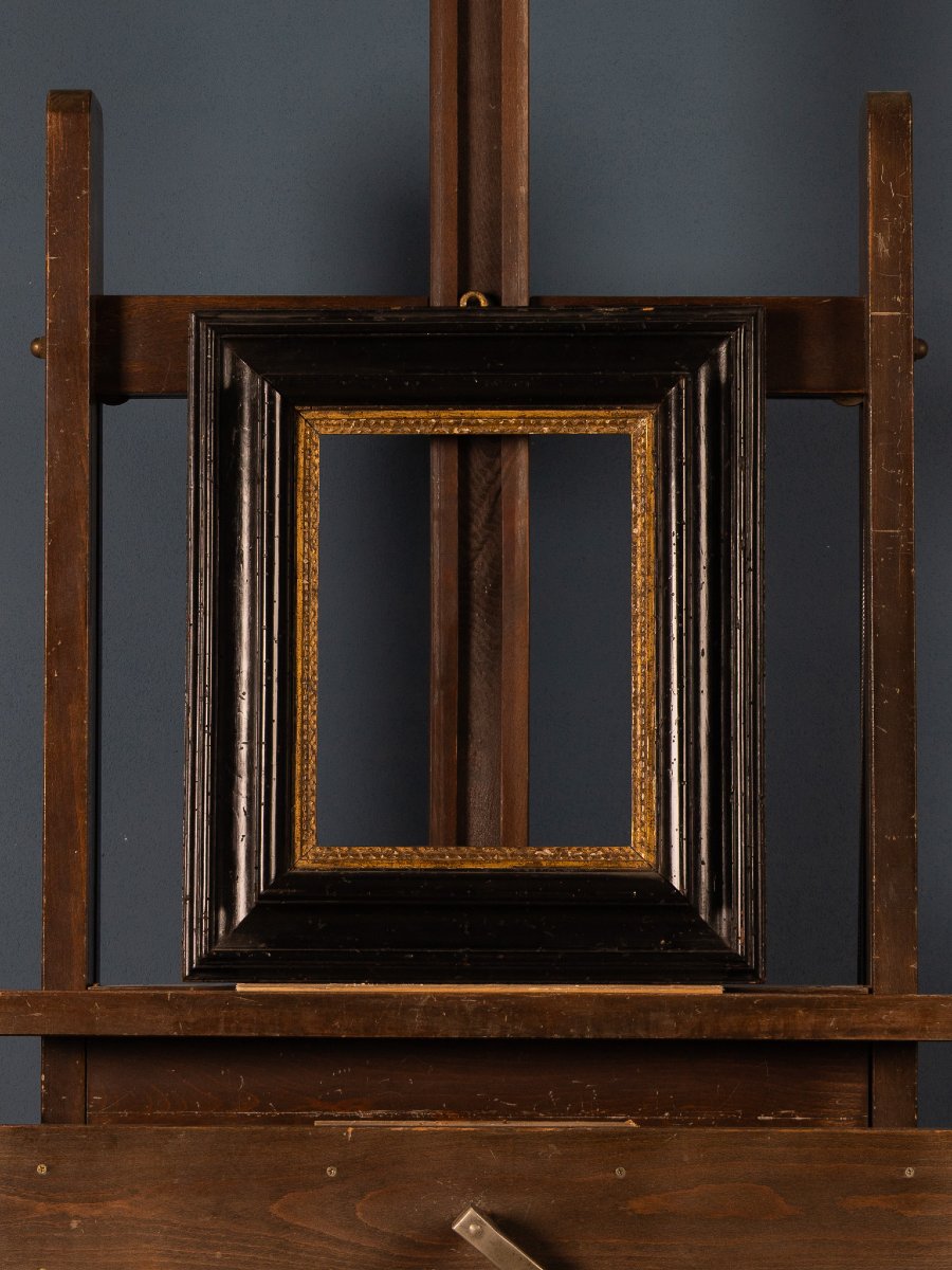 Cornice del XVIII Secolo in noce ebanizzato con profilo dorato-photo-2