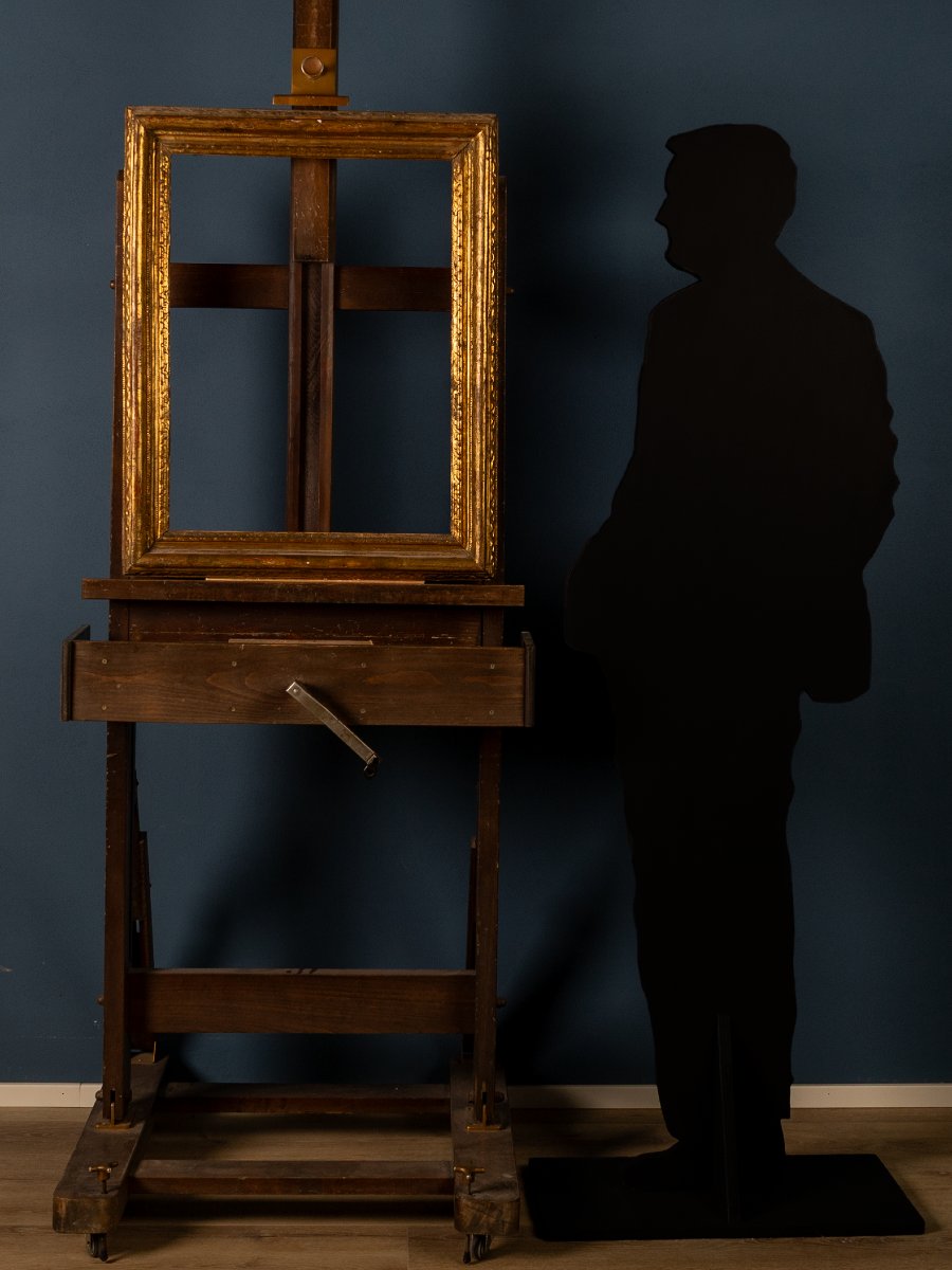 Cornice del XVIII secolo in legno dorato a cassetta, decorata a foglie d’acanto -photo-3