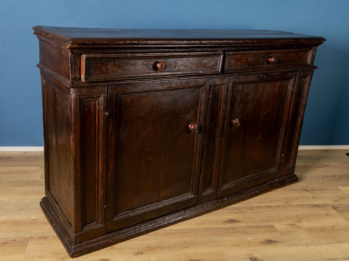 Credenza in castagno e legni vari, del XVII secolo, Italia centrale-photo-1