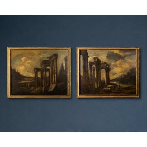 Coppia di capricci architettonici romani, fine XVII Secolo, oli su tela in cornici antiche