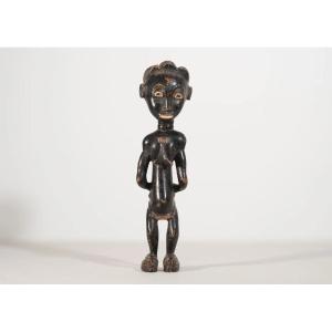 Traditional African Carved Wooden Figurine – Tribal Art (early 20th Century)