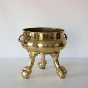 19th Century Brass Log Bin With Claw Feet