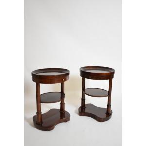 Pair Of Mahogany Kidney Ovale Flying Tables, XIXth C.