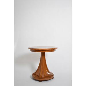 Biedermeier-style Pedestal Table, 19th Century.