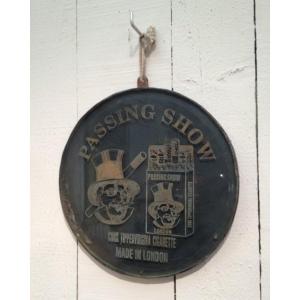 Rare Engraved Glass On Metal Sign From A London Cigarette's Seller. Circa 1900