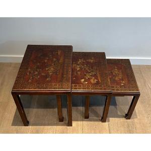 Suite Of Three Burgundy Lacquered Nesting Tables Decorated With Gilding From Chinese Scenes