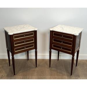 Pair Of Mahogany And Brass Side Tables Or Bedsides Tables With Carrara Marble Tops In The Style