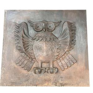 Large Modernist Cast Iron Fireback Showing An Owl Signed Lucas By Foundery Stern