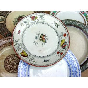 Mixture Of 6 Minton & Paris Plates