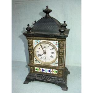 Clock Alarm Clock Ucc (union Clockcompagny) Cast Iron Enameled Clock Iron Cast Enamel 