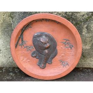 Japanese Earthenware Plate, 19th Century, Cat And Tiger Decoration 