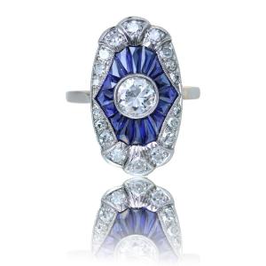 Art Deco Ring With Calibrated Diamonds And Sapphires