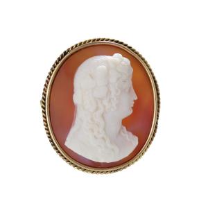 Antique Cameo Brooch On Agate