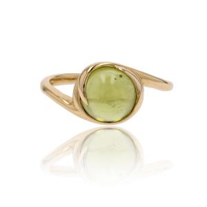 Yellow Gold Cabochon Peridot Ring