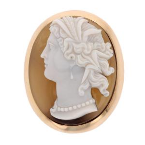Antique Cameo Brooch On Agate