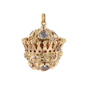 Vintage Gold And Aquamarine Pendant