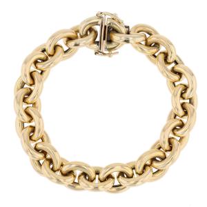 Gold Bracelet With Curb Link