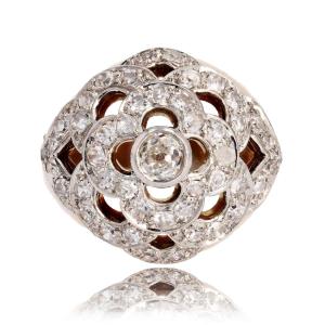 Openwork Ball Ring With A Flower And Diamond Decor