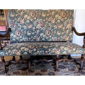 Large 19th-century Walnut Entrance Bench Upholstered In Louis XIV Style Floral Tapestry 