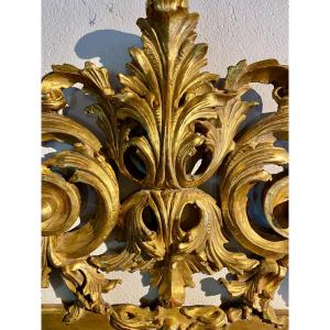 Rocaille Sculptures Of Fronton In Golden Wood Gold Leaf 18th Century Venice 180 Cm