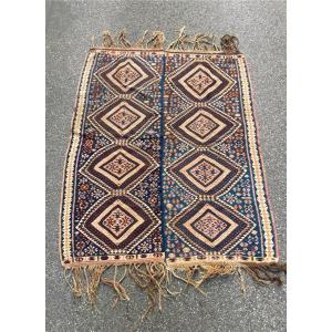 Kilim Hakkari - Anatolia. Circa 1880.200 X 156 Cm