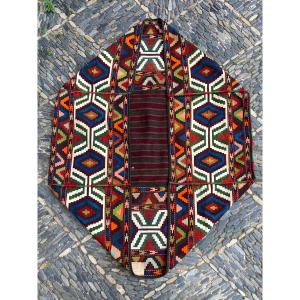 Maffrash Karabag Caucasus. Circa 1900. 116 X 56 X 47 Cm