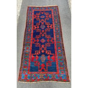 Caucasian Rug. Mid-20th Century. 385 X 160 Cm