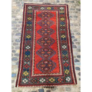 Shirvan Carpet - Caucasus. Circa 1900. 190 X 110 Cm